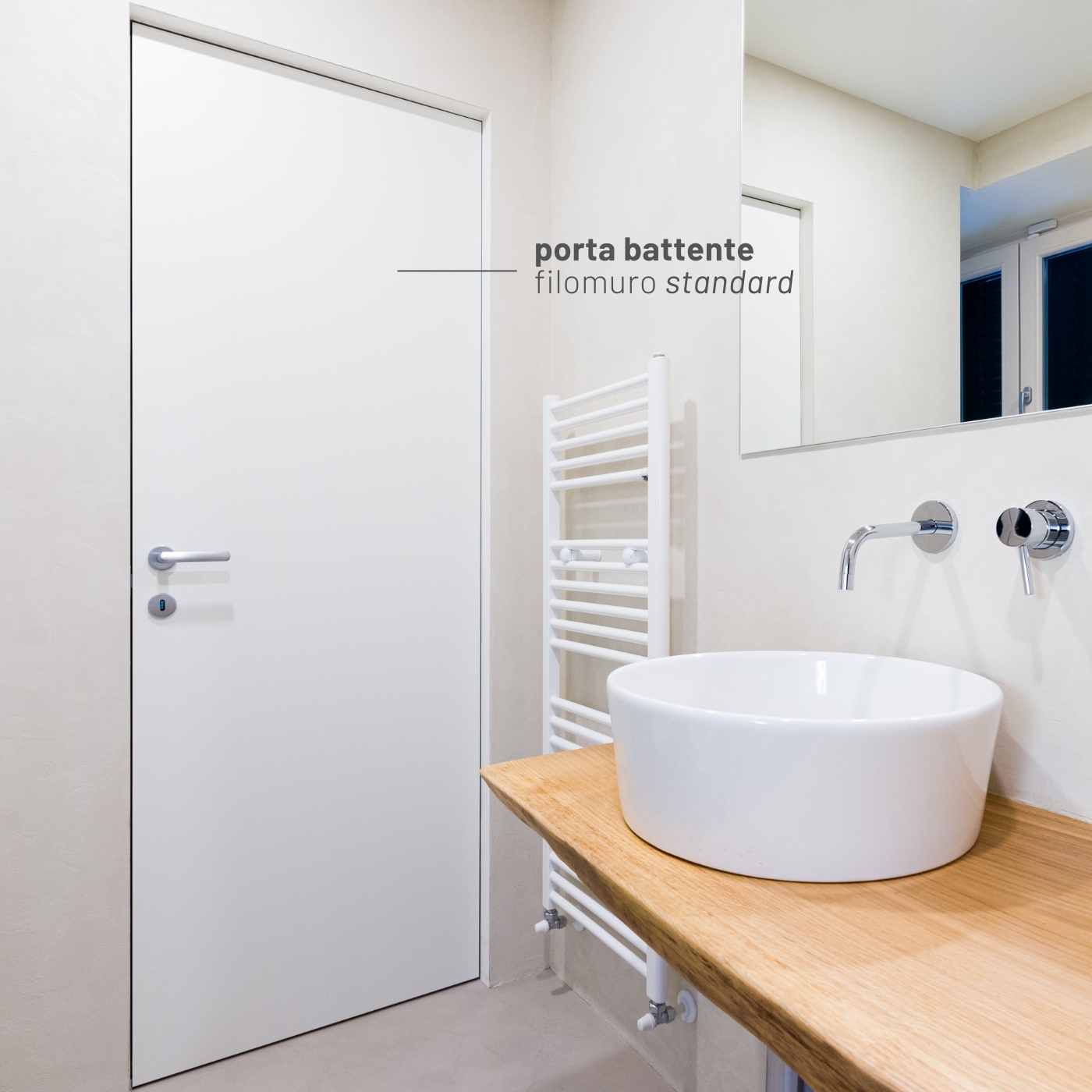 Porte battenti filomuro standard in bagno